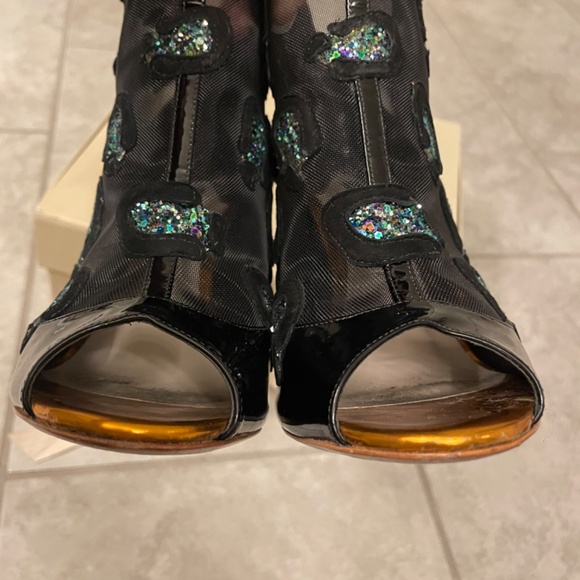 SOPHIA WEBSTER Felice Embellished Mesh Black Patent-Leather Ankle Boot S… - Picture 7 of 12